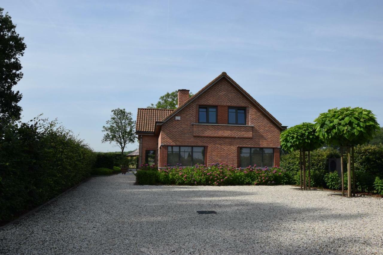 B&B De Nootelaer Meldert Bagian luar foto
